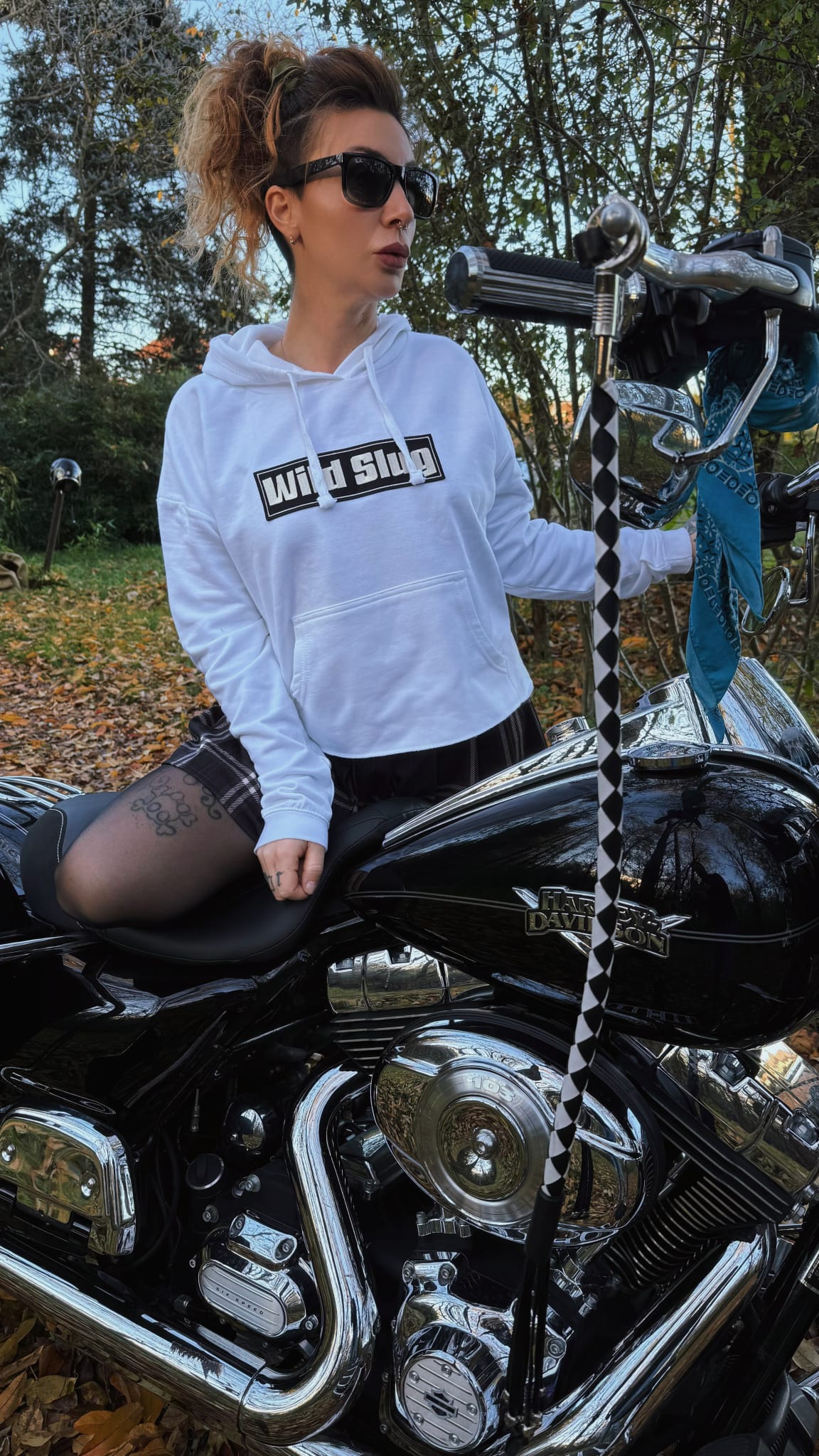 LadySlug White SweatHoodie