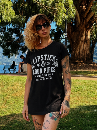 T Shirt Lipstick Black or White - Women Tee